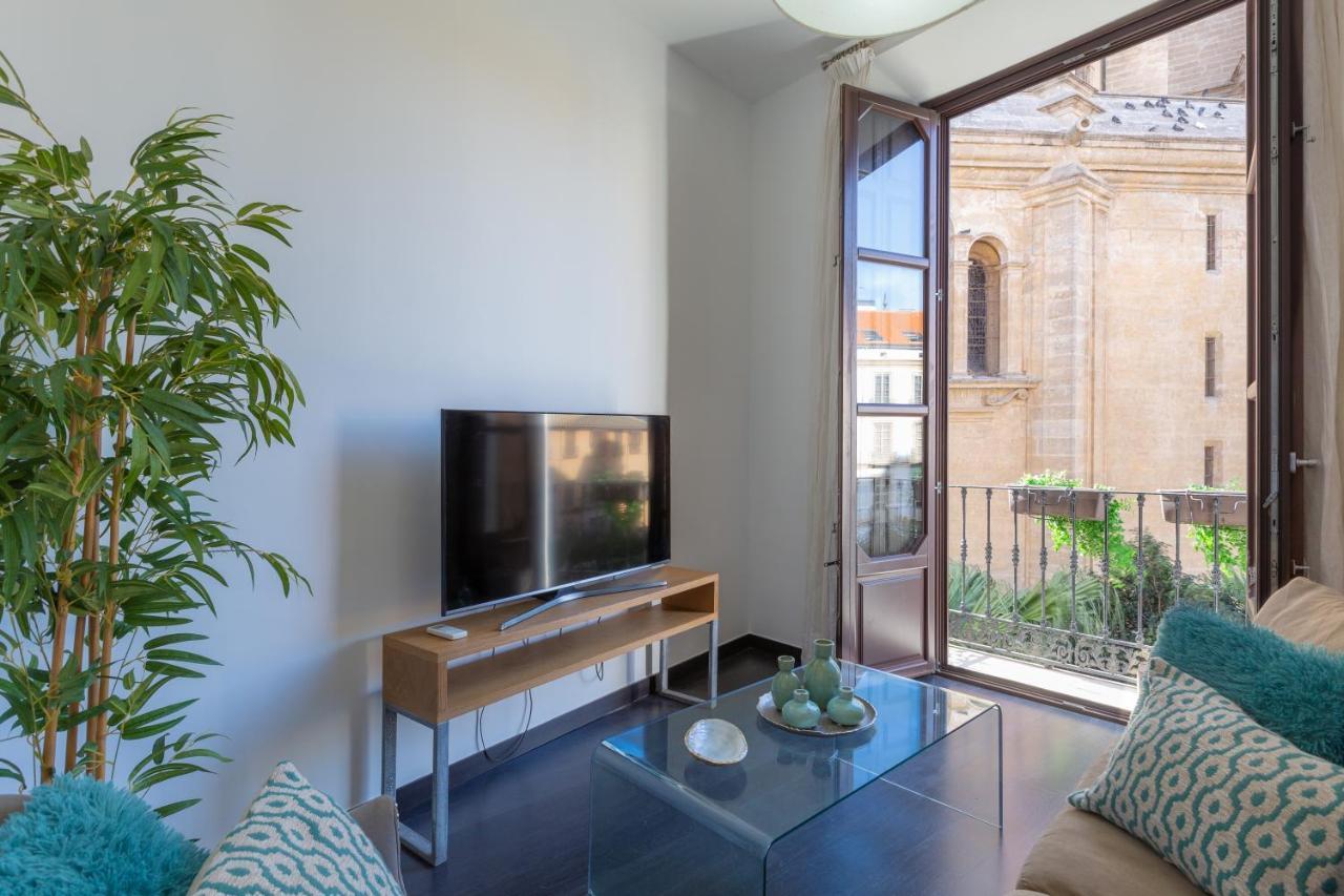 Jardines De La Catedral 2 Apartment Malaga Bagian luar foto